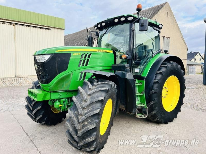 John Deere 6210R - Τρακτέρ: φωτογραφία 1 John Deere 6210R - Τρακτέρ: φωτογραφία 1