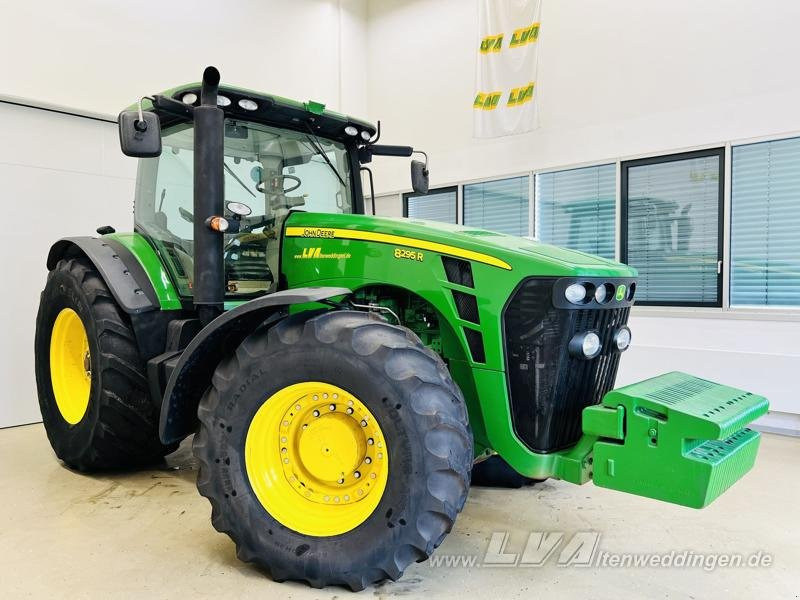 John Deere 8295R - Τρακτέρ: φωτογραφία 2 John Deere 8295R - Τρακτέρ: φωτογραφία 2