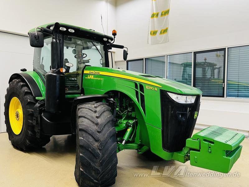 John Deere 8310R - Τρακτέρ: φωτογραφία 2 John Deere 8310R - Τρακτέρ: φωτογραφία 2