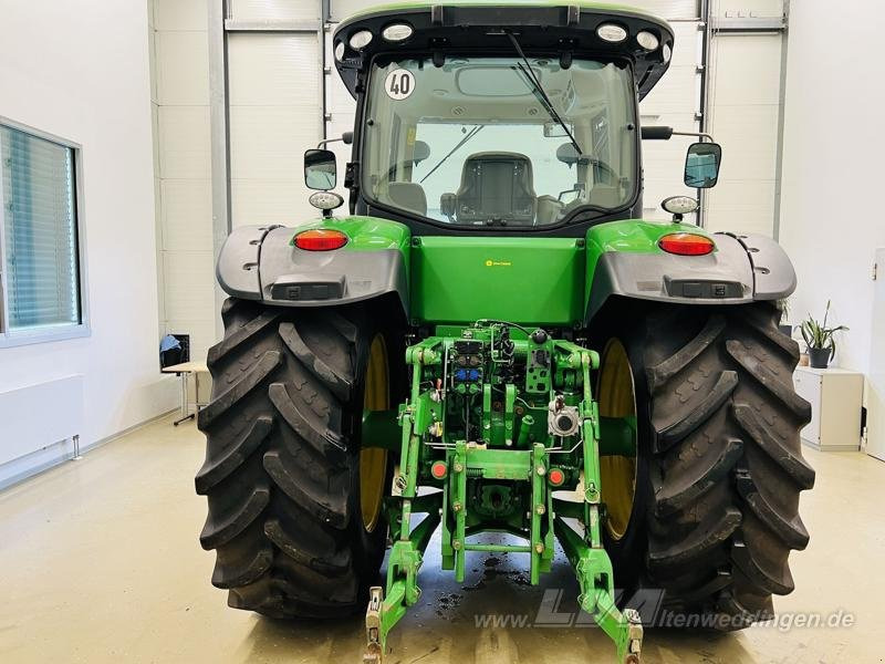 John Deere 8320R - Τρακτέρ: φωτογραφία 4 John Deere 8320R - Τρακτέρ: φωτογραφία 4
