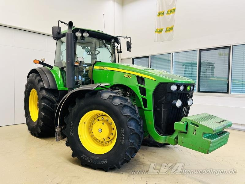 John Deere 8330 PowerShift - Τρακτέρ: φωτογραφία 5 John Deere 8330 PowerShift - Τρακτέρ: φωτογραφία 5