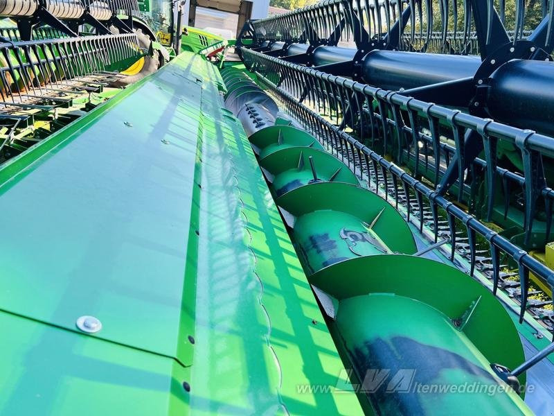 Θεριζοαλωνιστική μηχανή John Deere S790: φωτογραφία 10
