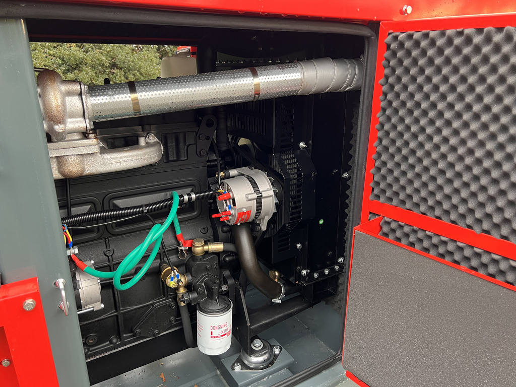 BAUER GFS 50 kW generator 62.5 KVA - Βιομηχανική γεννήτρια: φωτογραφία 3 BAUER GFS 50 kW generator 62.5 KVA - Βιομηχανική γεννήτρια: φωτογραφία 3