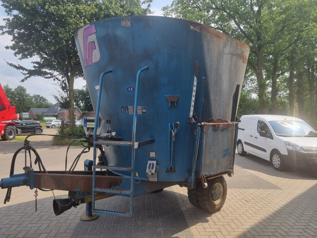 FRASTO Tornado feedwagon 12 m3 - Ενσιροδιανομέας: φωτογραφία 3 FRASTO Tornado feedwagon 12 m3 - Ενσιροδιανομέας: φωτογραφία 3