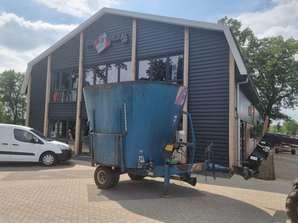 FRASTO Tornado feedwagon 12 m3 - Ενσιροδιανομέας: φωτογραφία 2 FRASTO Tornado feedwagon 12 m3 - Ενσιροδιανομέας: φωτογραφία 2