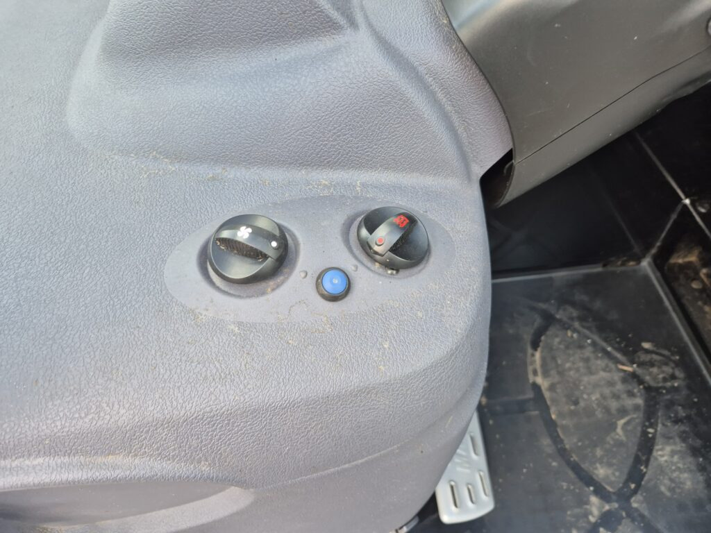 Τηλεσκοπικός φορτωτής MANITOU MLT 625-75: φωτογραφία 16