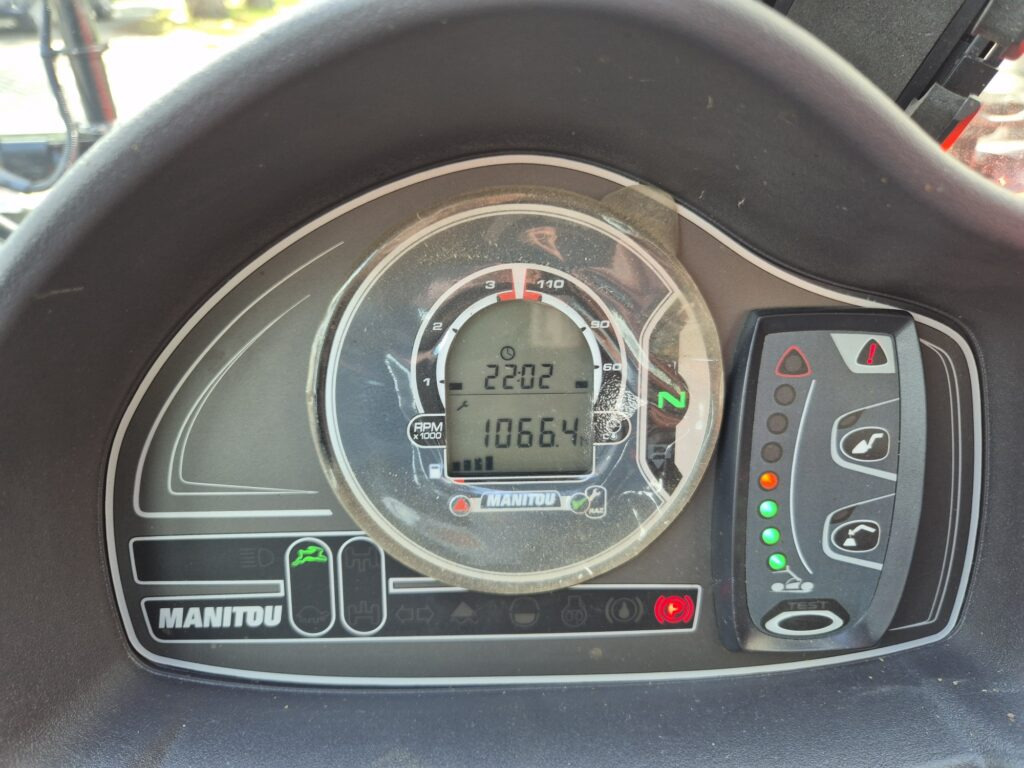 Τηλεσκοπικός φορτωτής MANITOU MLT 625-75: φωτογραφία 6