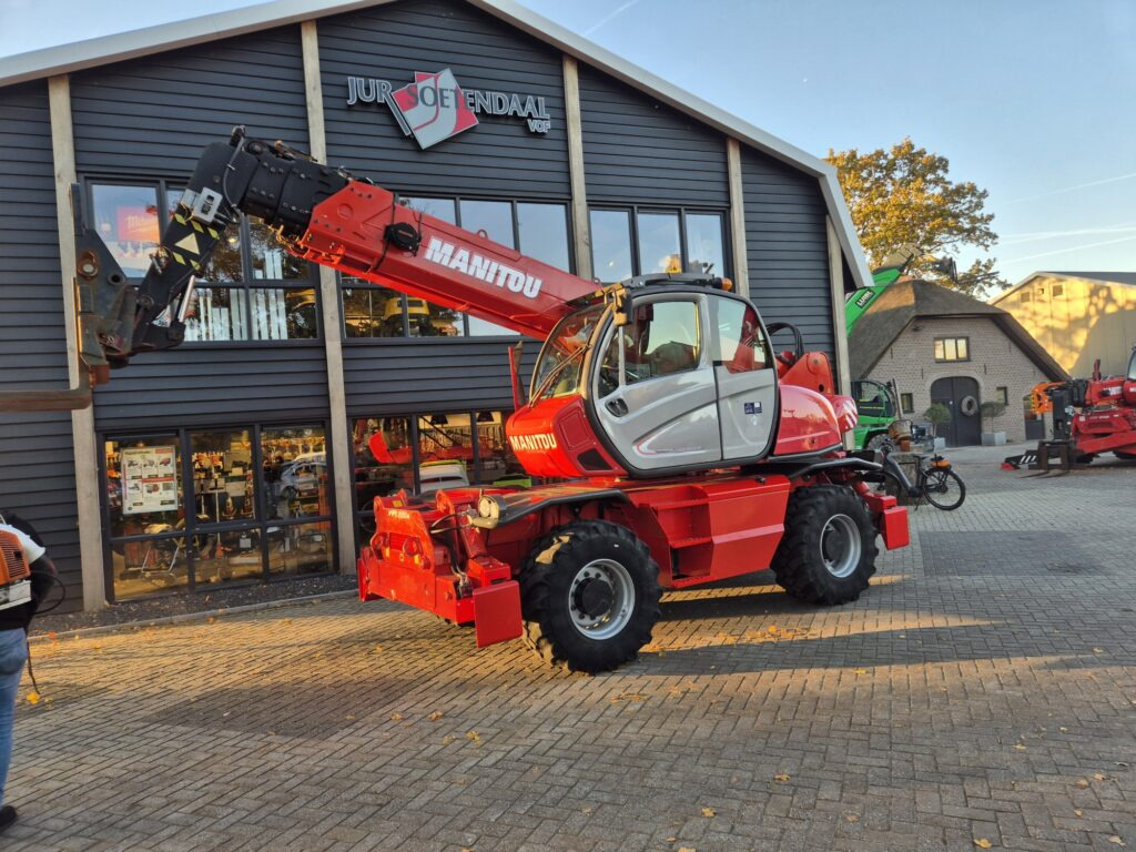 MANITOU MRT 2150+ privilege - Τηλεσκοπικός φορτωτής: φωτογραφία 2 MANITOU MRT 2150+ privilege - Τηλεσκοπικός φορτωτής: φωτογραφία 2