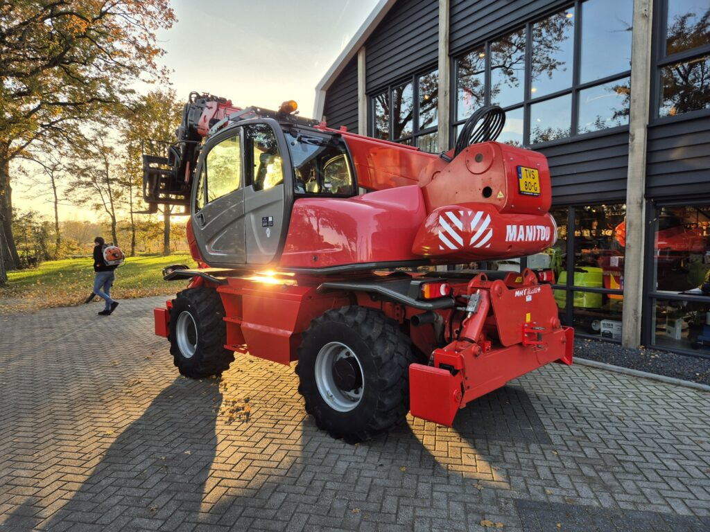 MANITOU MRT 2150+ privilege - Τηλεσκοπικός φορτωτής: φωτογραφία 3 MANITOU MRT 2150+ privilege - Τηλεσκοπικός φορτωτής: φωτογραφία 3