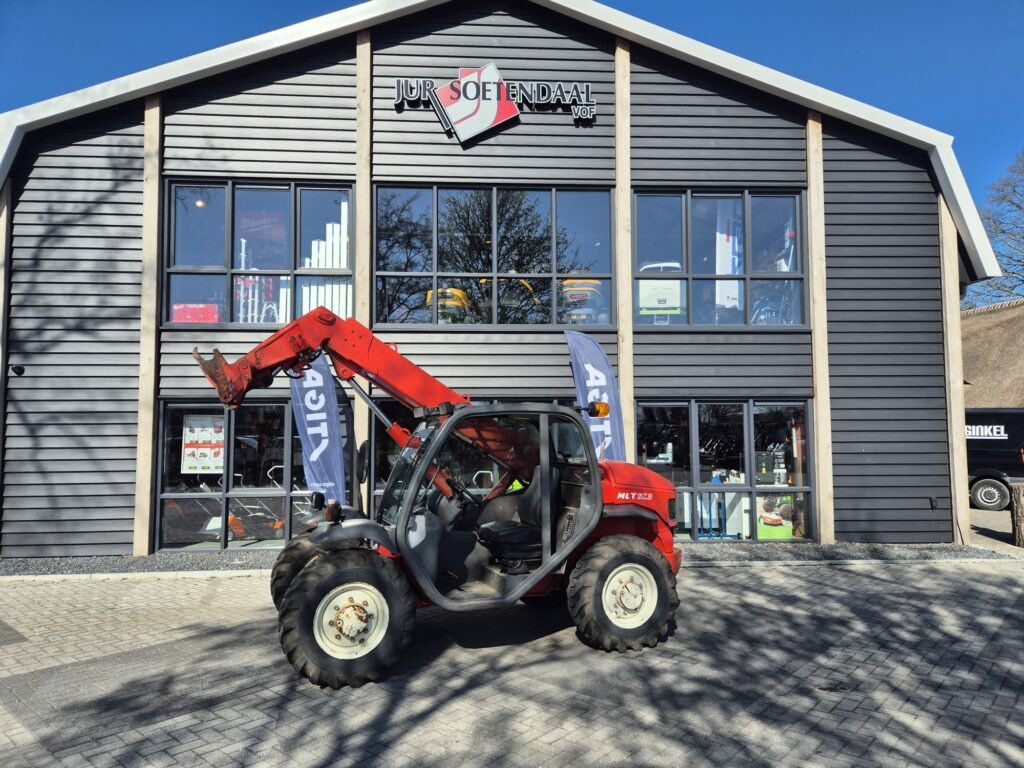 MANITOU MT 523 - Τηλεσκοπικός φορτωτής: φωτογραφία 1 MANITOU MT 523 - Τηλεσκοπικός φορτωτής: φωτογραφία 1