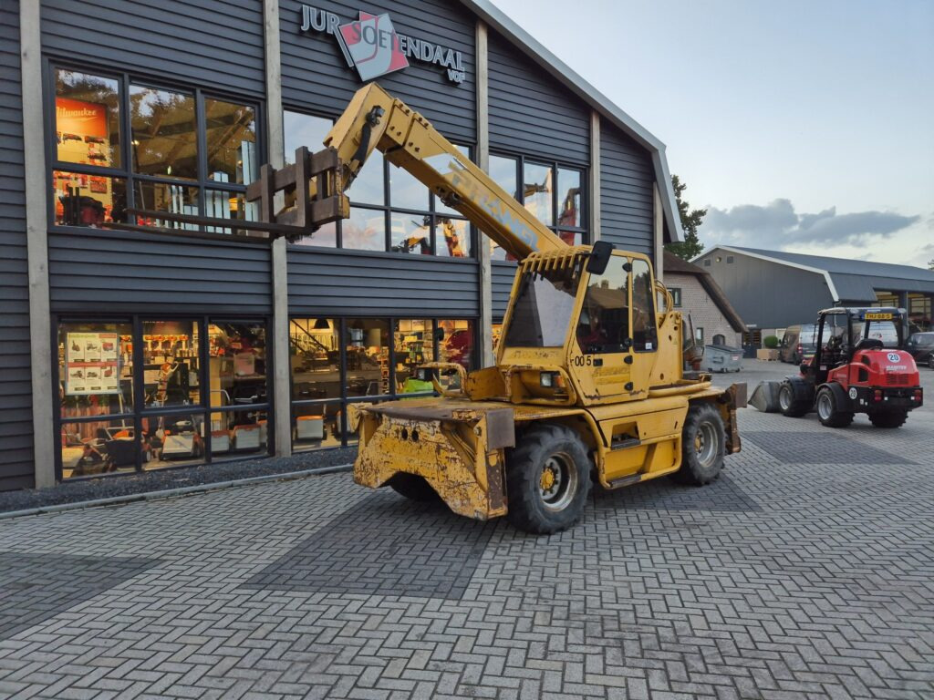 MERLO Roto 30.13 - Τηλεσκοπικός φορτωτής: φωτογραφία 2 MERLO Roto 30.13 - Τηλεσκοπικός φορτωτής: φωτογραφία 2