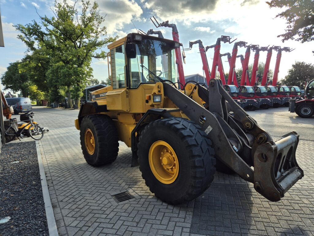 VOLVO L70C - Ελαστιχοφόρος φορτωτής: φωτογραφία 5 VOLVO L70C - Ελαστιχοφόρος φορτωτής: φωτογραφία 5