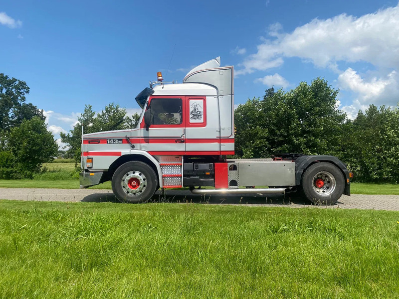 Scania T143-500 V8 | 4x2 | 4350 mm WHEELBASE | TOP CONDITION !!! - Τράκτορας: φωτογραφία 2 Scania T143-500 V8 | 4x2 | 4350 mm WHEELBASE | TOP CONDITION !!! - Τράκτορας: φωτογραφία 2
