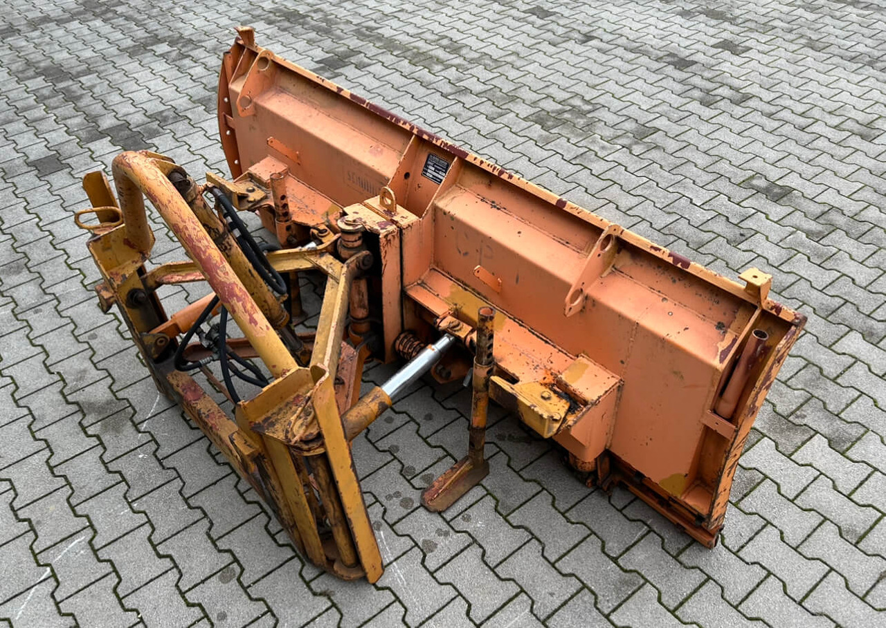 Unimog Schneepflug - Schneeschild Schmidt CP1 - Εκχιονιστικό μαχαίρι: φωτογραφία 4 Unimog Schneepflug - Schneeschild Schmidt CP1 - Εκχιονιστικό μαχαίρι: φωτογραφία 4