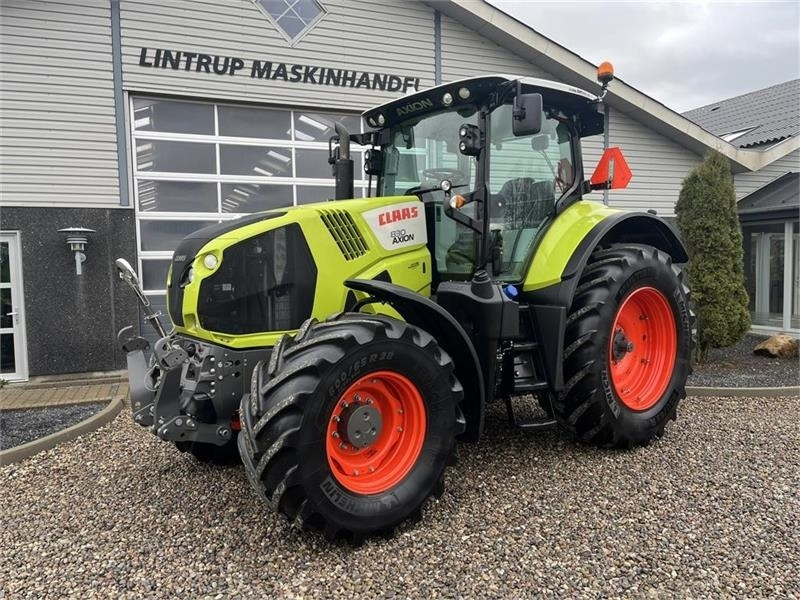 Claas Axion 830 med frontlift og front PTO - Τρακτέρ: φωτογραφία 4 Claas Axion 830 med frontlift og front PTO - Τρακτέρ: φωτογραφία 4
