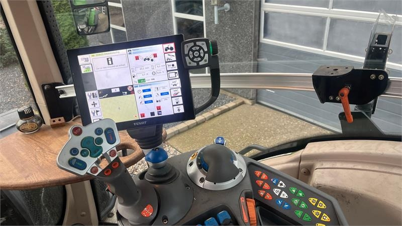 Μίσθωση Fendt 933 Vario Profi Plus S4 med frontlift Fendt 933 Vario Profi Plus S4 med frontlift: φωτογραφία 7 Μίσθωση Fendt 933 Vario Profi Plus S4 med frontlift Fendt 933 Vario Profi Plus S4 med frontlift: φωτογραφία 7