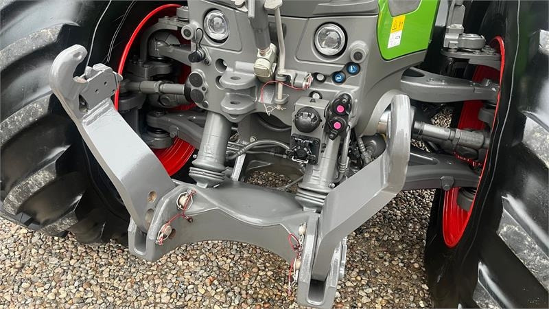 Fendt 942 Vario Gen7 Profi+ Setting2 Med frontlift - Τρακτέρ: φωτογραφία 4 Fendt 942 Vario Gen7 Profi+ Setting2 Med frontlift - Τρακτέρ: φωτογραφία 4