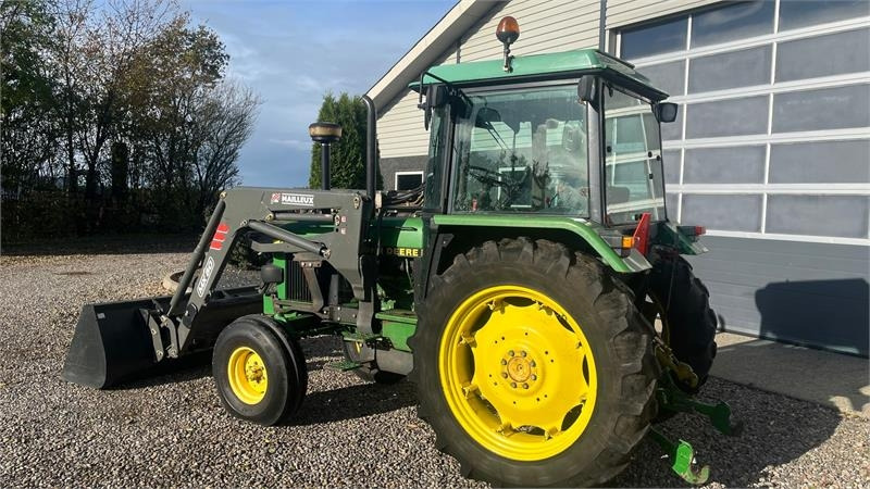 John Deere 2850 Med frontlæsser - Τρακτέρ: φωτογραφία 3 John Deere 2850 Med frontlæsser - Τρακτέρ: φωτογραφία 3