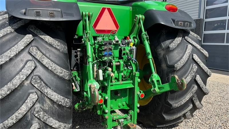 John Deere 7230R Med frontlift. Stor stærk traktor til små pe - Τρακτέρ: φωτογραφία 5 John Deere 7230R Med frontlift. Stor stærk traktor til små pe - Τρακτέρ: φωτογραφία 5