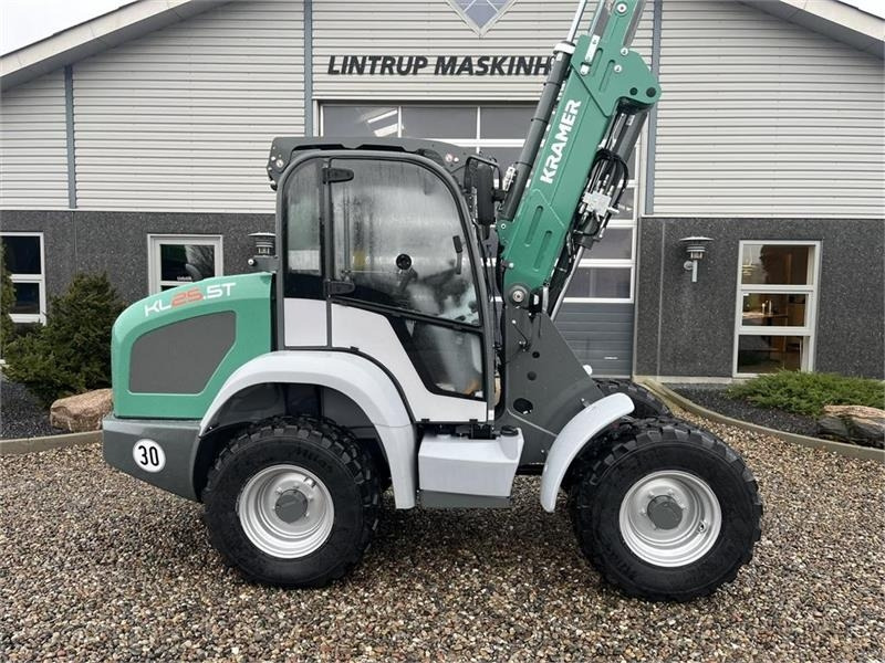 Τηλεσκοπικός φορτωτής Kramer KL25.5T med teleskoparm, så den har stor rækkevidd: φωτογραφία 12 Τηλεσκοπικός φορτωτής Kramer KL25.5T med teleskoparm, så den har stor rækkevidd: φωτογραφία 12