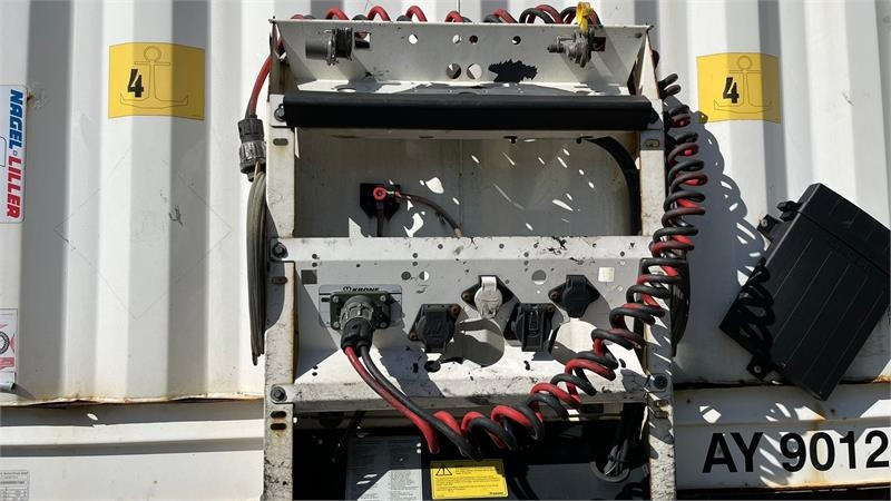 Επικαθήμενο κουρτίνα Krone Sættevogn med lift i bag SDP 27 eLB4-CS med lift i: φωτογραφία 7 Επικαθήμενο κουρτίνα Krone Sættevogn med lift i bag SDP 27 eLB4-CS med lift i: φωτογραφία 7