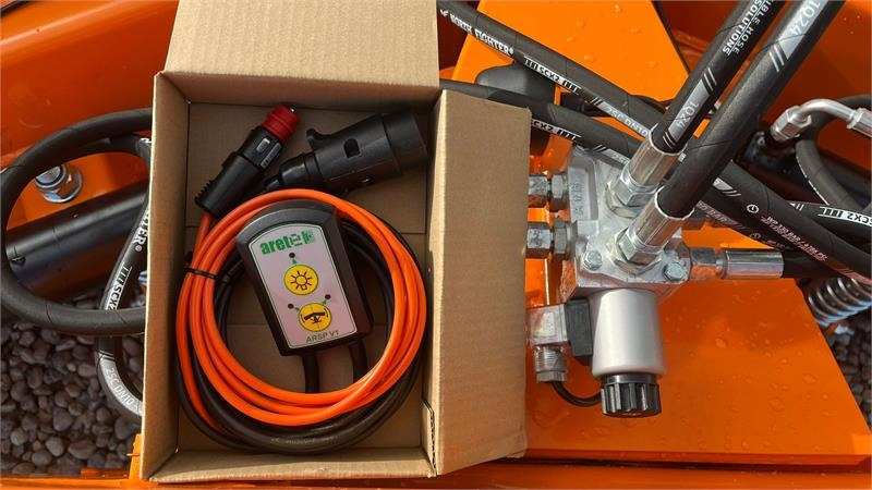 Limas Vario SHL 330 Med lys - Εκχιονιστικό μαχαίρι για Γεωργικά μηχανήματα: φωτογραφία 2 Limas Vario SHL 330 Med lys - Εκχιονιστικό μαχαίρι για Γεωργικά μηχανήματα: φωτογραφία 2