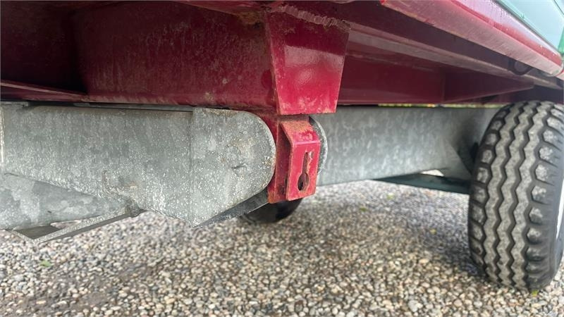 Maraton 3 vejstip med høje sider med bremser  - Ανατρεπόμενη ρυμούλκα για τρακτέρ: φωτογραφία 5 Maraton 3 vejstip med høje sider med bremser  - Ανατρεπόμενη ρυμούλκα για τρακτέρ: φωτογραφία 5