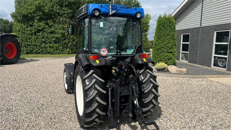 Τρακτέρ New Holland T4.80 F SuperSteear med aircondition og koblingsfr: φωτογραφία 11