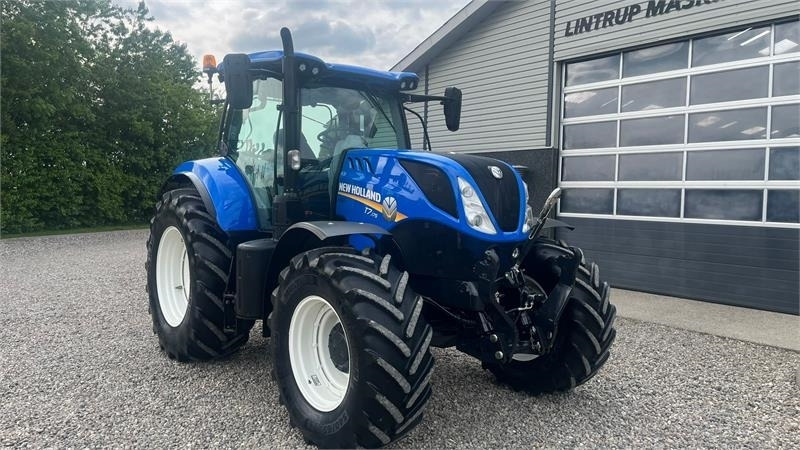 Τρακτέρ New Holland T7.175 RangeCommand med frontlift. Meget velholdt: φωτογραφία 19