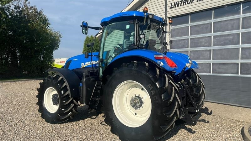 New Holland T7.270 AutoCommand med frontlift - Τρακτέρ: φωτογραφία 3 New Holland T7.270 AutoCommand med frontlift - Τρακτέρ: φωτογραφία 3