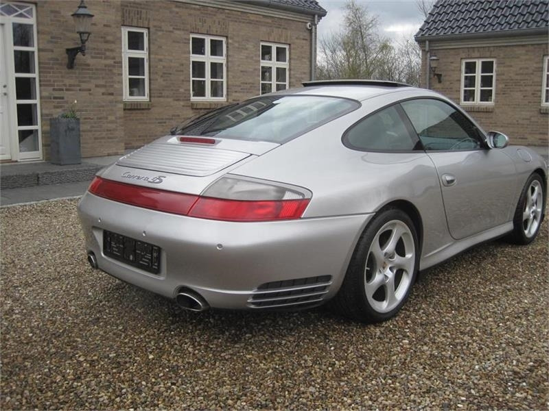Porsche 911 4S 4wd - Αυτοκίνητο: φωτογραφία 4 Porsche 911 4S 4wd - Αυτοκίνητο: φωτογραφία 4