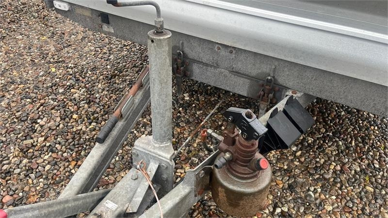 Selandia Maskintrailer med vip og rampe med hydrau - Τρέιλερ πλατφόρμα/ Καρότσα: φωτογραφία 4 Selandia Maskintrailer med vip og rampe med hydrau - Τρέιλερ πλατφόρμα/ Καρότσα: φωτογραφία 4