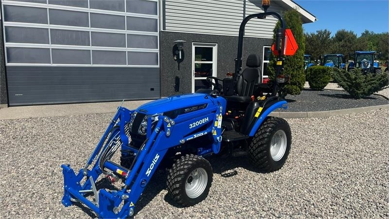 Solis H26 HST Med Frontlæsser og GardenPro dæk - Τρακτέρ: φωτογραφία 2 Solis H26 HST Med Frontlæsser og GardenPro dæk - Τρακτέρ: φωτογραφία 2
