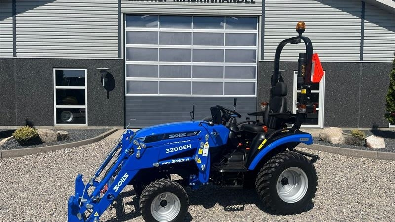 Solis H26 HST Med Frontlæsser og GardenPro dæk - Τρακτέρ: φωτογραφία 1 Solis H26 HST Med Frontlæsser og GardenPro dæk - Τρακτέρ: φωτογραφία 1