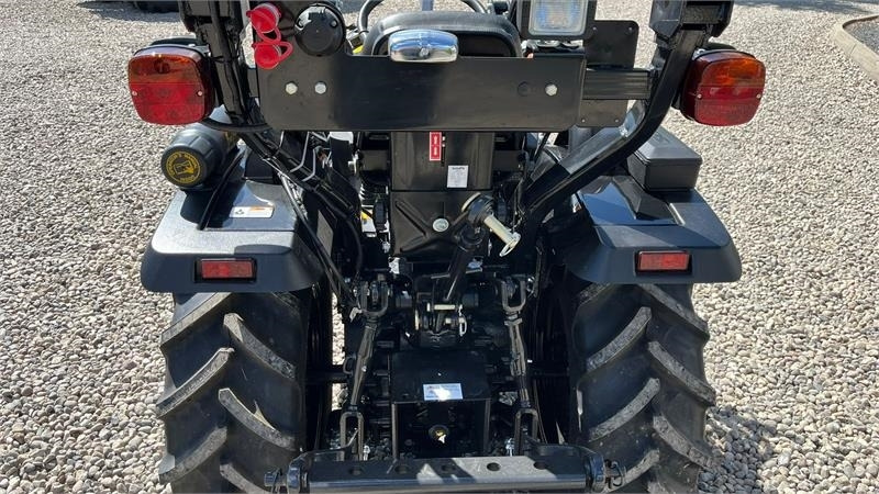Solis S26 6+2 gearmaskine Limited Edition i sort med bre - Τρακτέρ: φωτογραφία 2 Solis S26 6+2 gearmaskine Limited Edition i sort med bre - Τρακτέρ: φωτογραφία 2