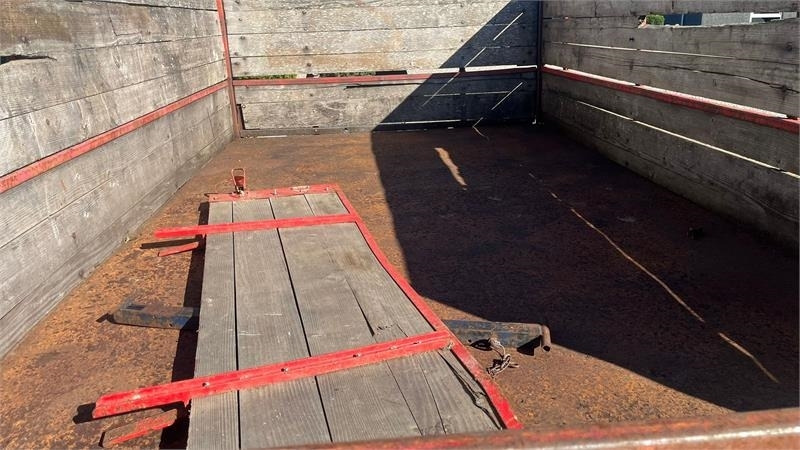 Tim trevejstip 5 ton - Ανατρεπόμενη ρυμούλκα για τρακτέρ: φωτογραφία 4 Tim trevejstip 5 ton - Ανατρεπόμενη ρυμούλκα για τρακτέρ: φωτογραφία 4