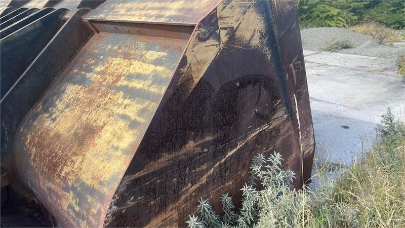 Volvo 330D med skovl - Ελαστιχοφόρος φορτωτής: φωτογραφία 3 Volvo 330D med skovl - Ελαστιχοφόρος φορτωτής: φωτογραφία 3