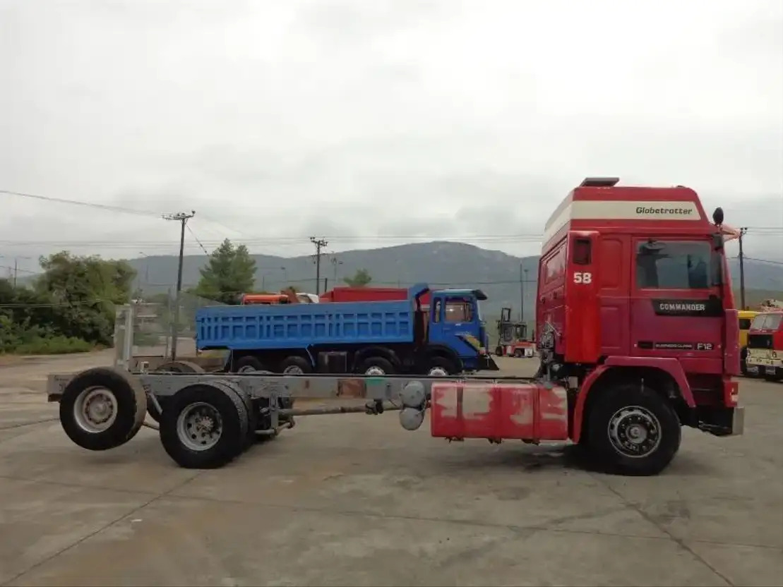 Volvo F 12.400 Volvo F12 6X2 405Hp -TD123ES - Φορτηγό σασί: φωτογραφία 3 Volvo F 12.400 Volvo F12 6X2 405Hp -TD123ES - Φορτηγό σασί: φωτογραφία 3