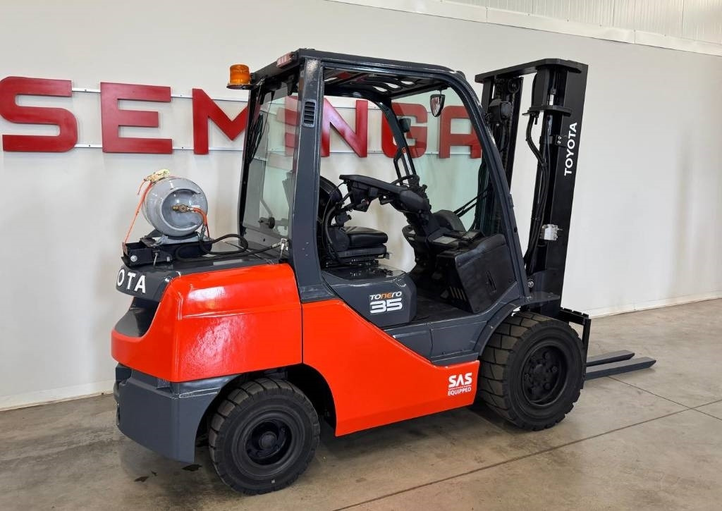 Toyota 10852 02-8FGJF35 - Υγραεριοκίνητο περονοφόρο: φωτογραφία 3 Toyota 10852 02-8FGJF35 - Υγραεριοκίνητο περονοφόρο: φωτογραφία 3