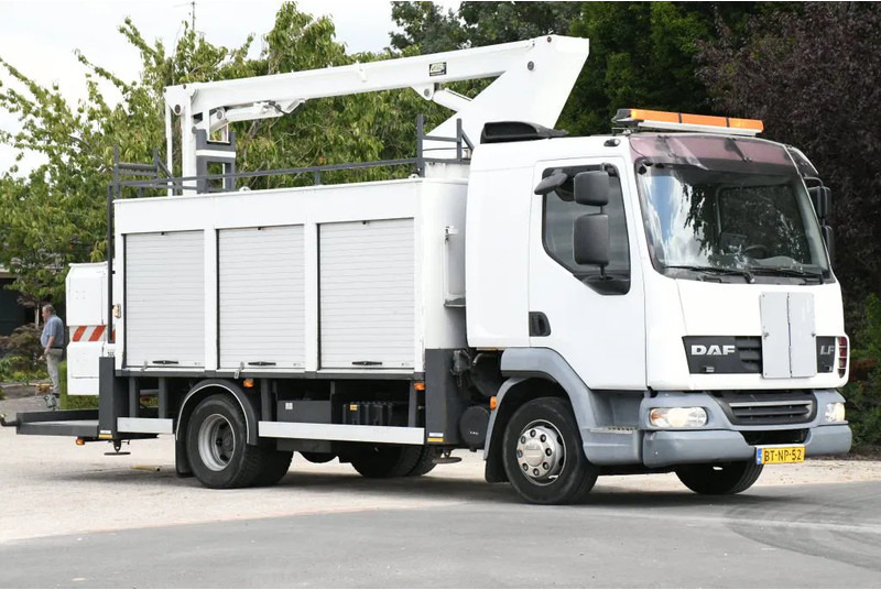 DAF LF 45.160 ARBEITSBUHNE/SKYWORKER/HOOGWERKER!!EURO4!! CUSTERS!! - Φορτηγό: φωτογραφία 4 DAF LF 45.160 ARBEITSBUHNE/SKYWORKER/HOOGWERKER!!EURO4!! CUSTERS!! - Φορτηγό: φωτογραφία 4