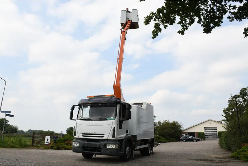 Iveco EuroCargo 120 E18!! ARBEITSBUHNE/SKYWORKER/HOOGWERKER!!EURO5!! CUSTERS!! - Φορτηγό: φωτογραφία 3 Iveco EuroCargo 120 E18!! ARBEITSBUHNE/SKYWORKER/HOOGWERKER!!EURO5!! CUSTERS!! - Φορτηγό: φωτογραφία 3