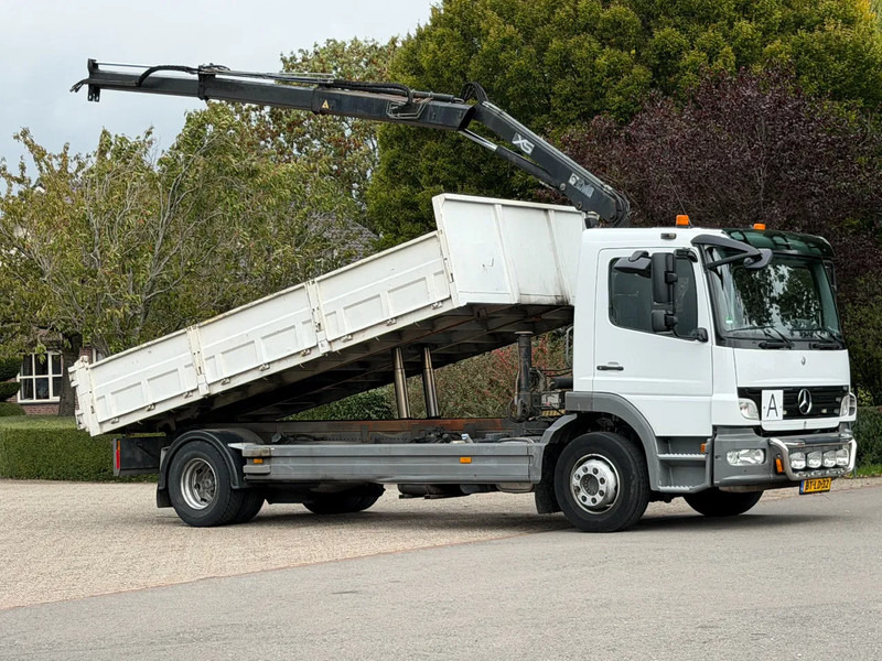 Mercedes-Benz Atego 1218 KRAAN/KIPPER!!MANUELL!! - Φορτηγό ανατρεπόμενο, Φορτηγό με γερανό: φωτογραφία 4 Mercedes-Benz Atego 1218 KRAAN/KIPPER!!MANUELL!! - Φορτηγό ανατρεπόμενο, Φορτηγό με γερανό: φωτογραφία 4