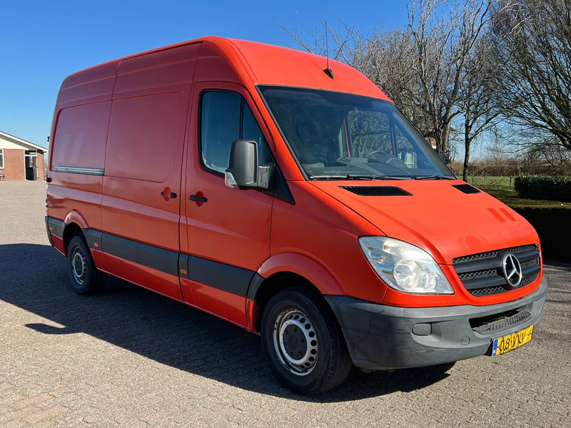 Mercedes-Benz Sprinter 211 211 CDI L2H2 366 DC - Μικρό βαν: φωτογραφία 4 Mercedes-Benz Sprinter 211 211 CDI L2H2 366 DC - Μικρό βαν: φωτογραφία 4