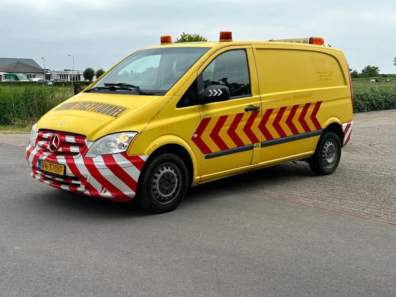 Mercedes-Benz Vito 113 CDI AUTOMAAT!!CONVOI EXCEPTIONNEL!!BEGELEIDINGSWAGEN!! - Μικρό βαν: φωτογραφία 3 Mercedes-Benz Vito 113 CDI AUTOMAAT!!CONVOI EXCEPTIONNEL!!BEGELEIDINGSWAGEN!! - Μικρό βαν: φωτογραφία 3