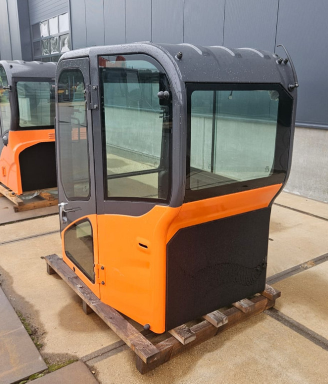 Doosan 220101-00070 - K1029788 - Καμπίνα για Κατασκευή μηχανήματα: φωτογραφία 3 Doosan 220101-00070 - K1029788 - Καμπίνα για Κατασκευή μηχανήματα: φωτογραφία 3