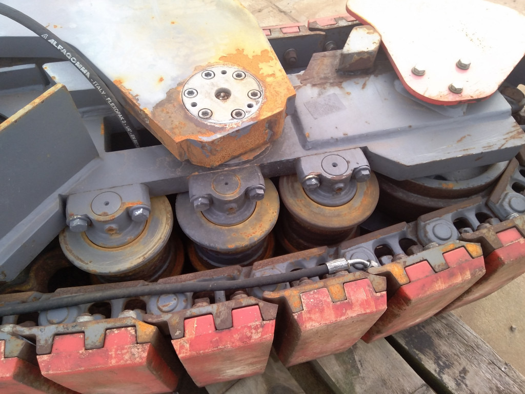 Dynapac PL1000F - - Ανταλλακτικά συστήματος κύλισης για Κατασκευή μηχανήματα: φωτογραφία 5 Dynapac PL1000F - - Ανταλλακτικά συστήματος κύλισης για Κατασκευή μηχανήματα: φωτογραφία 5