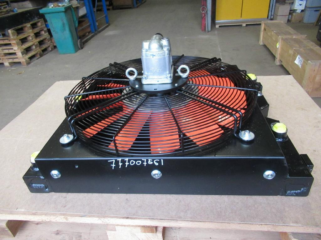 New Holland 6559577 - Ψυγείο αυτοκίνητο για Κατασκευή μηχανήματα: φωτογραφία 1 New Holland 6559577 - Ψυγείο αυτοκίνητο για Κατασκευή μηχανήματα: φωτογραφία 1