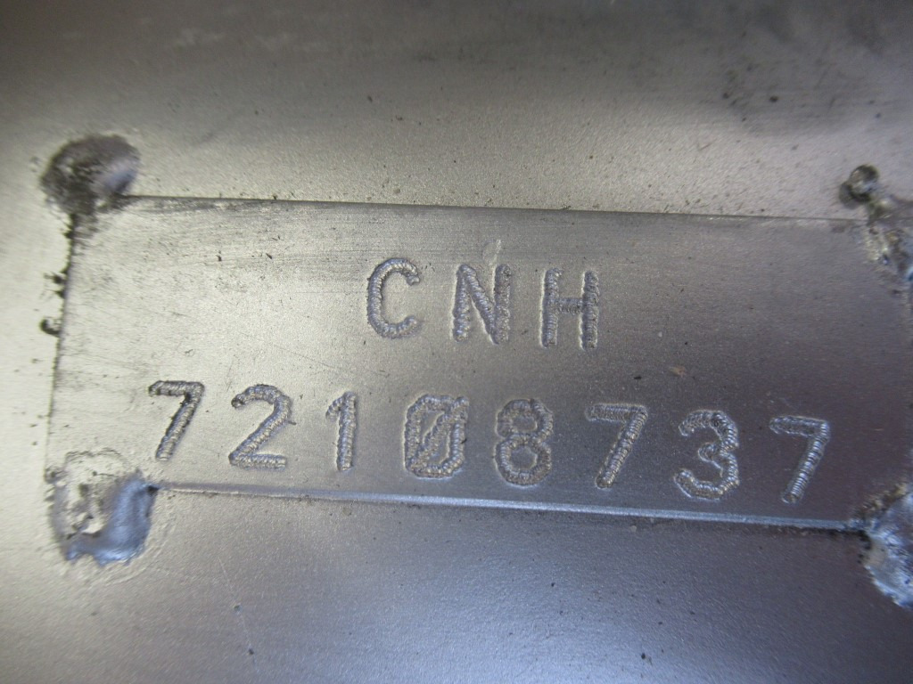 New Holland 72108737 - - Σιγαστήρας για Κατασκευή μηχανήματα: φωτογραφία 3 New Holland 72108737 - - Σιγαστήρας για Κατασκευή μηχανήματα: φωτογραφία 3