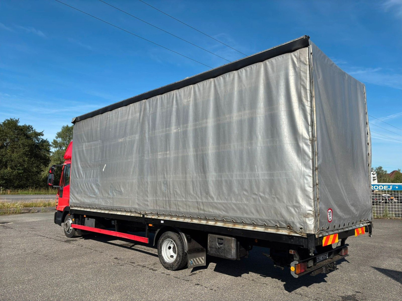 Iveco EuroCargo 75E16 - Επαγγελματικό αυτοκίνητο με μουσαμά: φωτογραφία 4 Iveco EuroCargo 75E16 - Επαγγελματικό αυτοκίνητο με μουσαμά: φωτογραφία 4