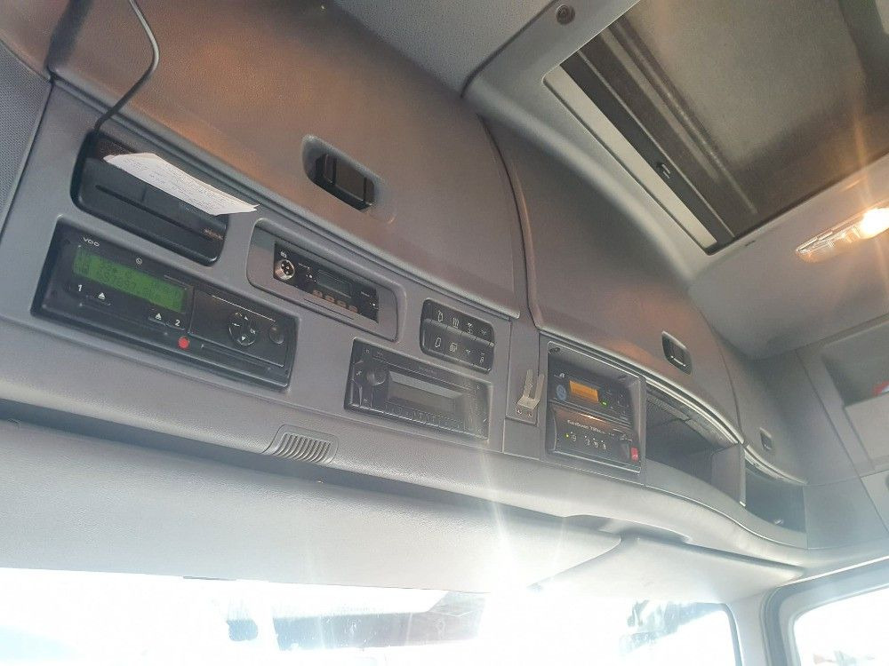 Mercedes-Benz Actros 1844 - Τράκτορας: φωτογραφία 4 Mercedes-Benz Actros 1844 - Τράκτορας: φωτογραφία 4